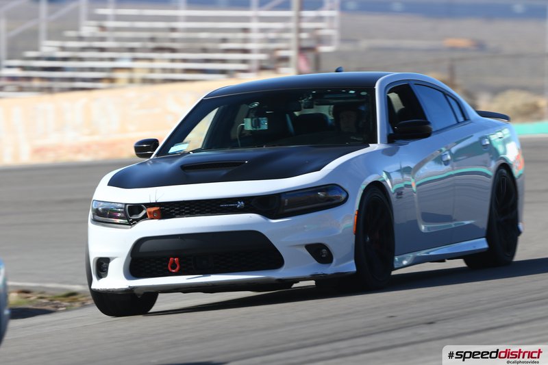 Dodge Charger Hellcat