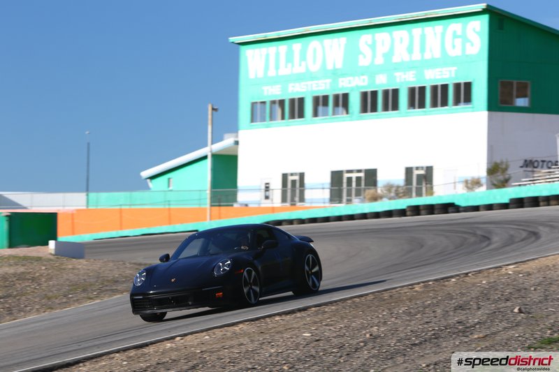 Porsche 911 GT3 blue