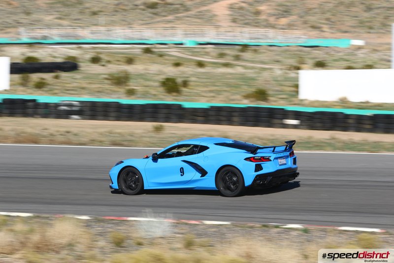 Chevrolet Corvette Z06 blue