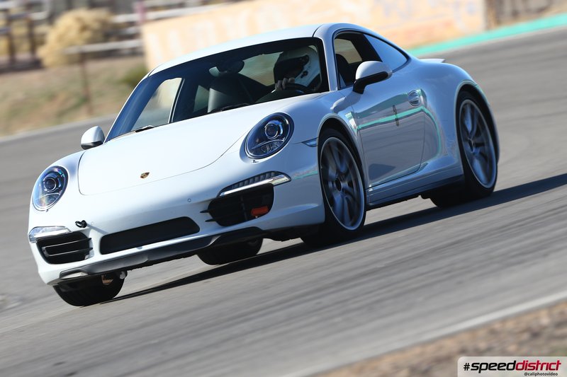 Porsche 911 GT3 white