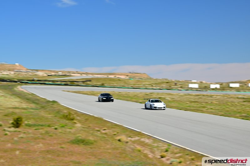 Porsche 911 GT3 RS white