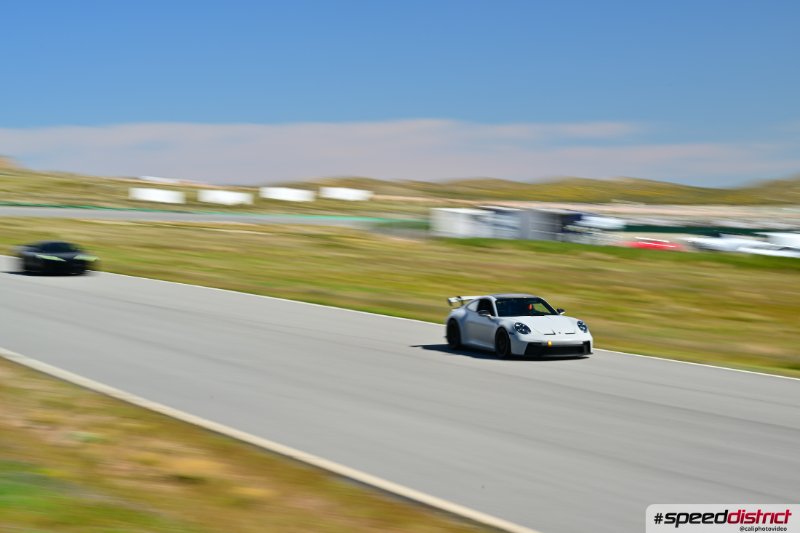Porsche 911 GT3 RS white