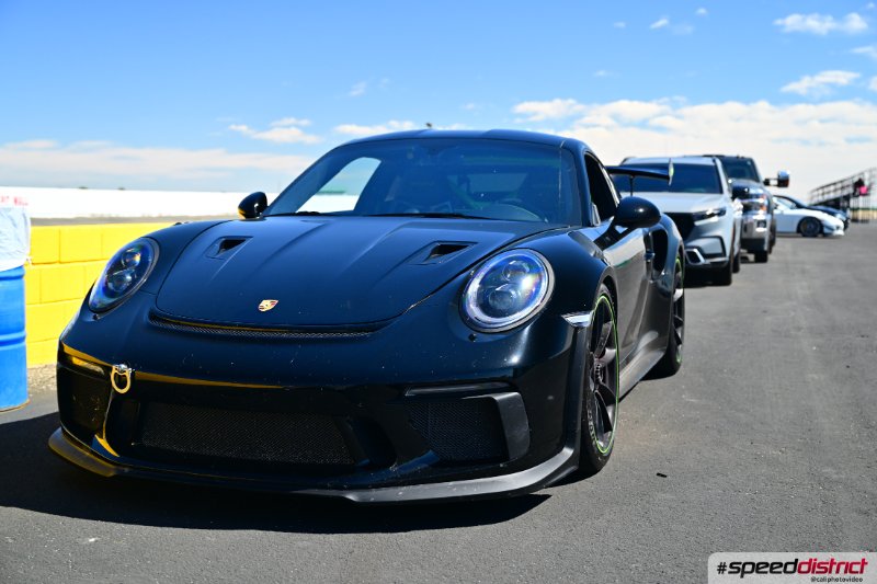 Porsche 911 dark blue