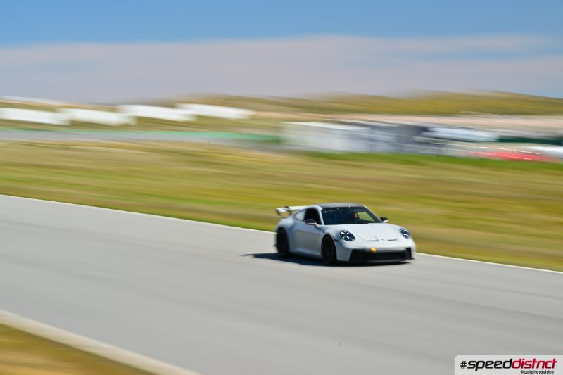 Porsche 911 GT3 RS white
