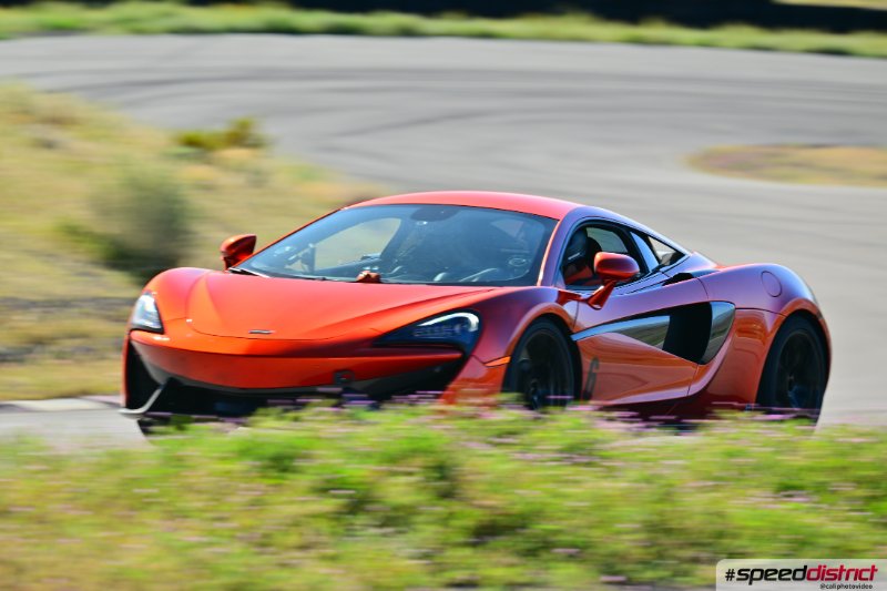 McLaren 570S orange