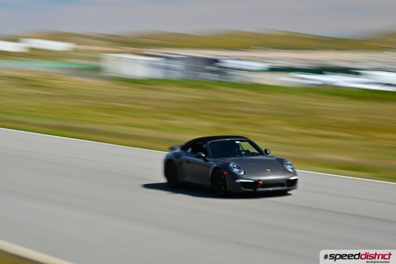 Porsche 911 GT3 gray