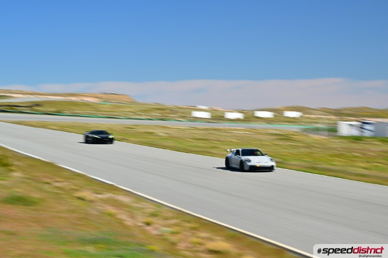 Porsche 911 GT3 RS white