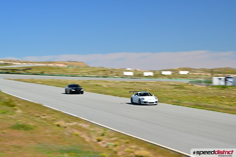 Porsche 911 GT3 RS white