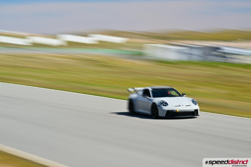 Porsche 911 GT3 RS white