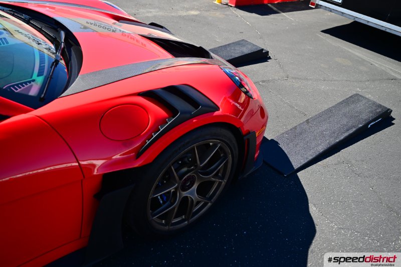 Porsche 911 Guards Red
