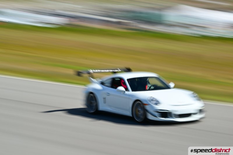 Porsche 911 GT3 RS white