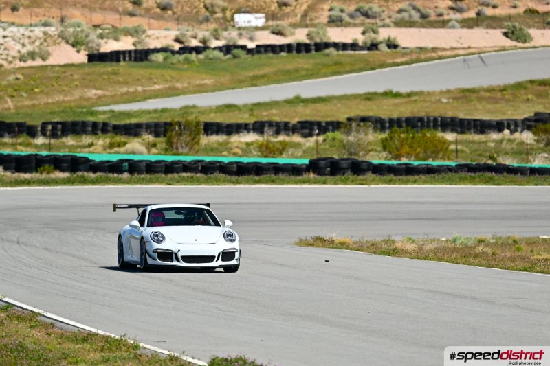 Porsche 911 GT3 Cup white