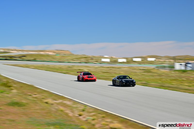 Porsche 911 GT3 RS red
