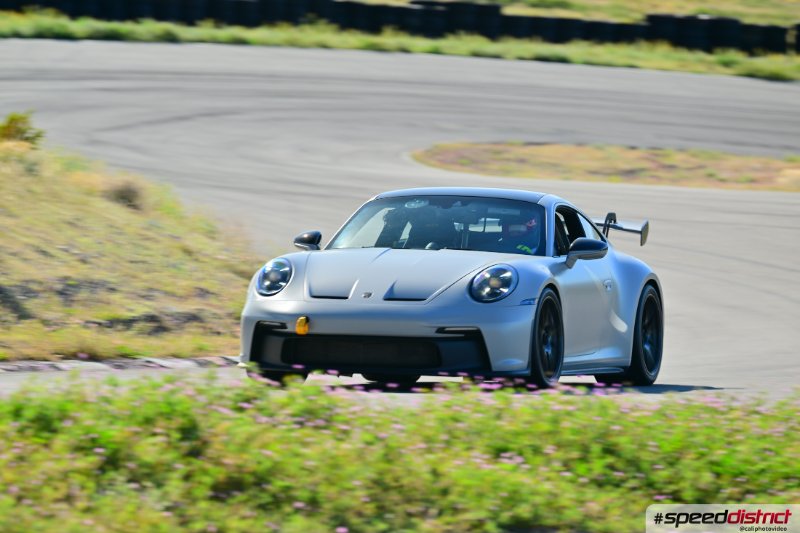 Porsche 911 GT3 RS white