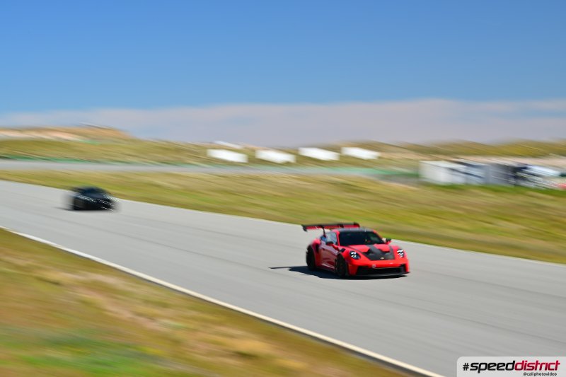 Porsche 911 GT3 RS red
