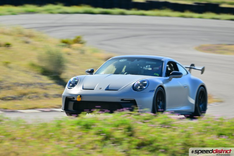 Porsche 911 GT3 RS white