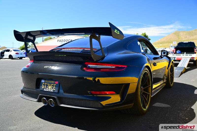 Porsche 911 dark gray