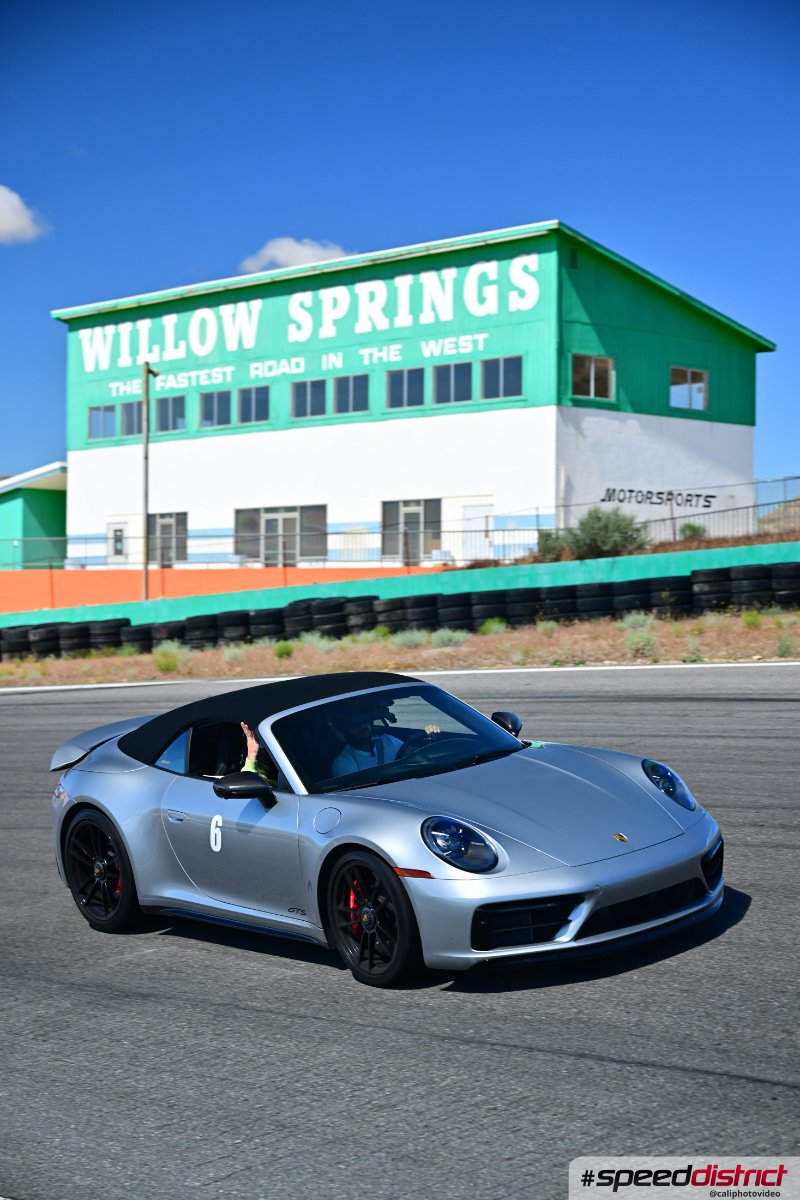 Porsche 911 GTS