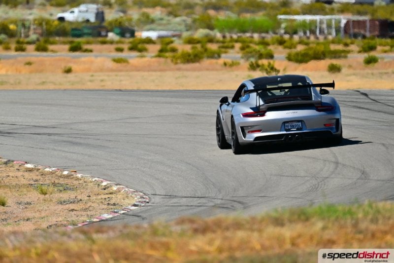 Porsche 911 GT3 RS white