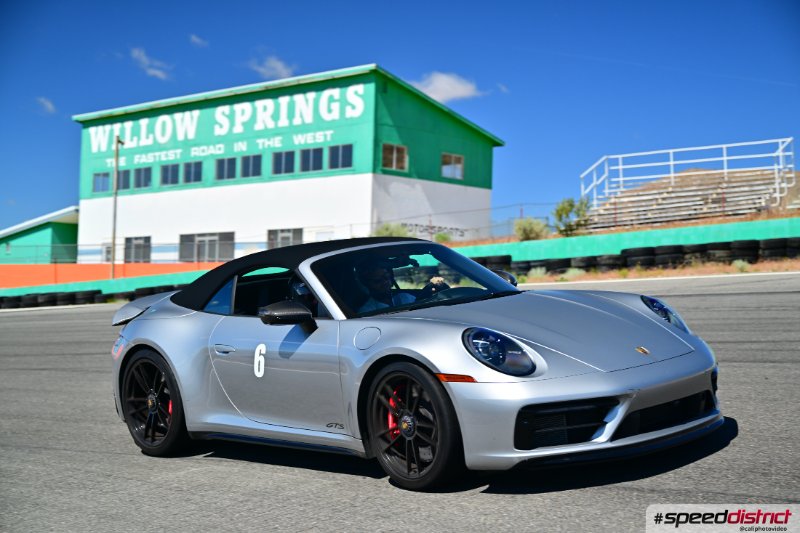 Porsche 911 GTS