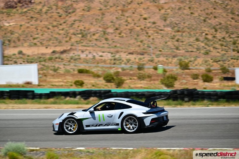 Porsche 911 GT3 RS white