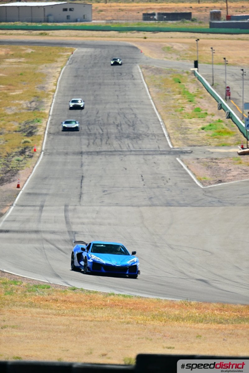 Chevrolet Corvette blue