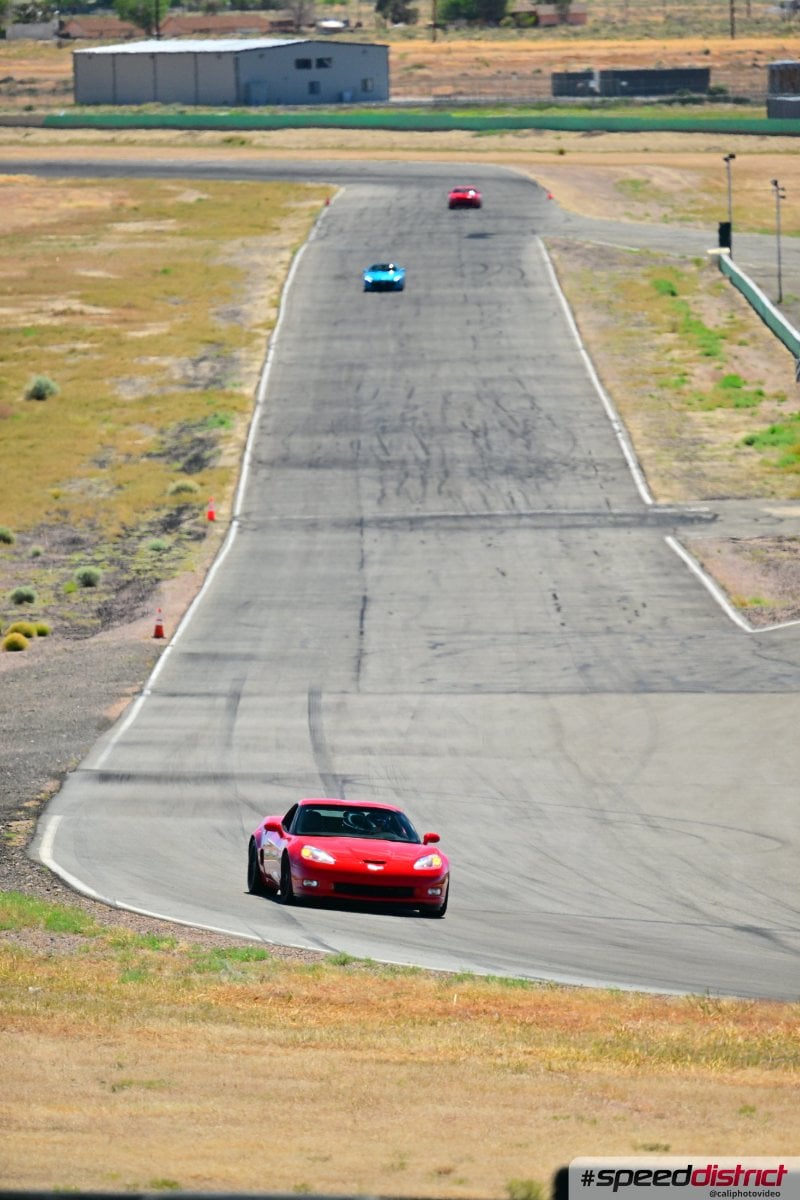 Chevrolet Corvette Z06 red