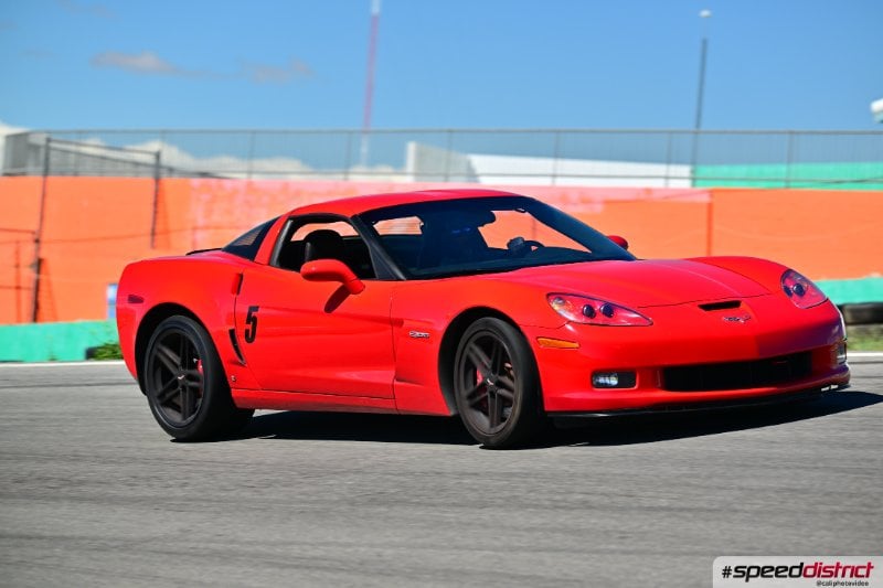 Chevrolet Corvette Z06 red