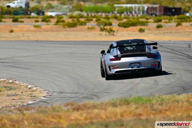 Porsche 911 GT3 RS white