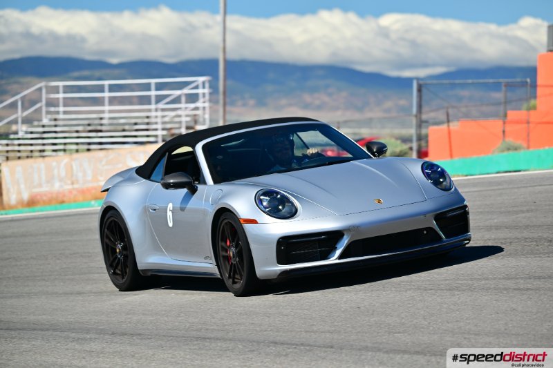 Porsche 911 GTS