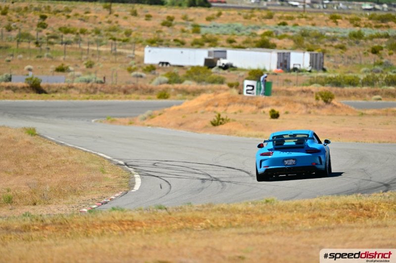 Porsche 911 GT3 blue
