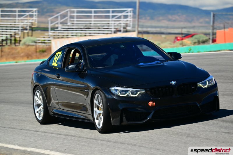 BMW M4 black