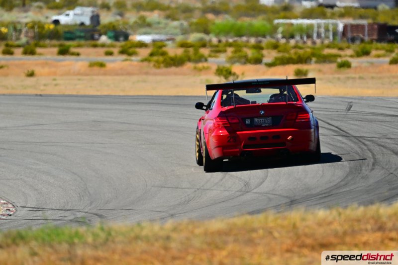 BMW M4 GT4 red