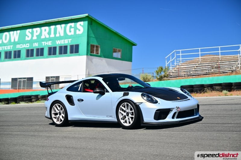Porsche 911 GT3 RS white