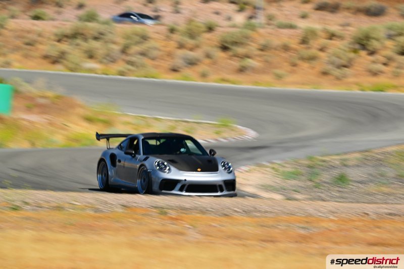 Porsche 911 GT3 RS silver