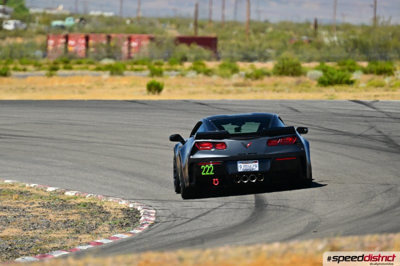 Chevrolet Corvette STI