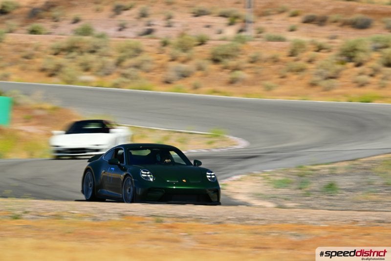 Porsche 911 GT3 RS green