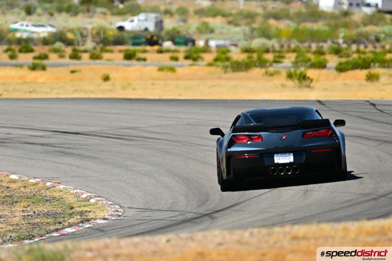 Chevrolet Corvette STI