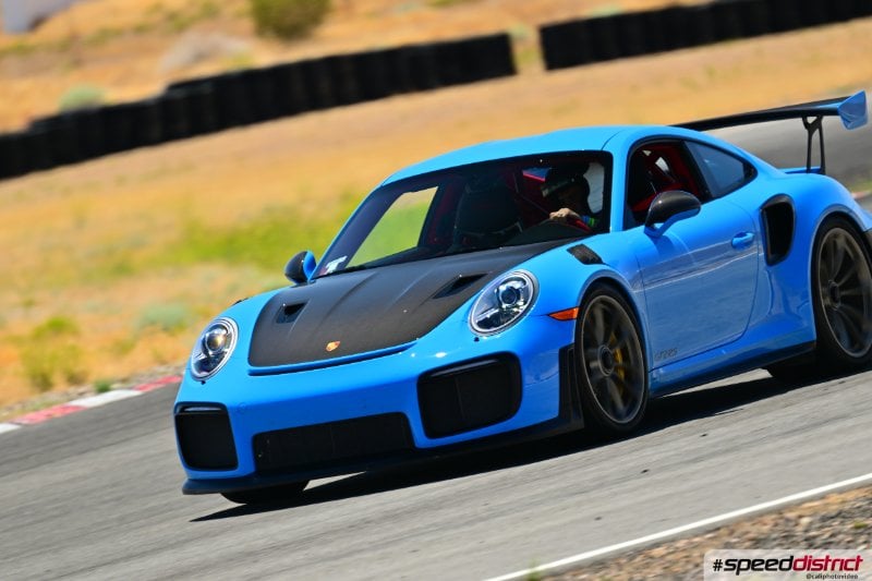 Porsche 911 GT3 RS blue