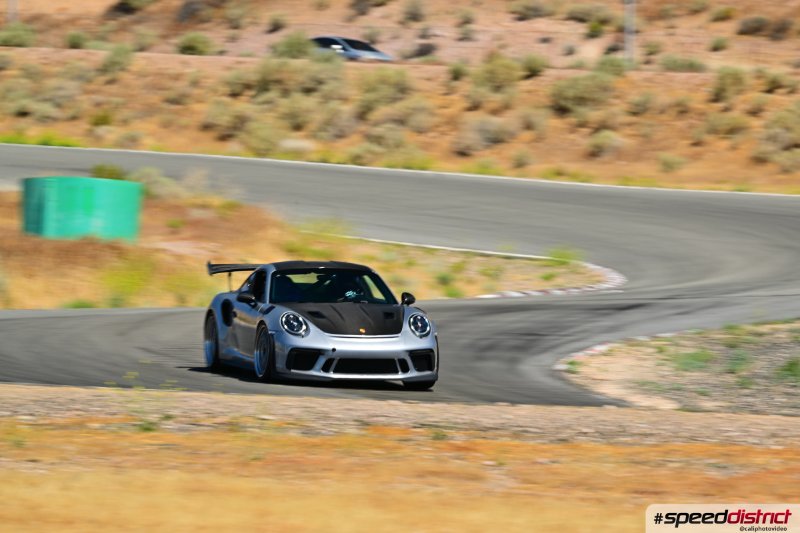 Porsche 911 GT3 RS silver