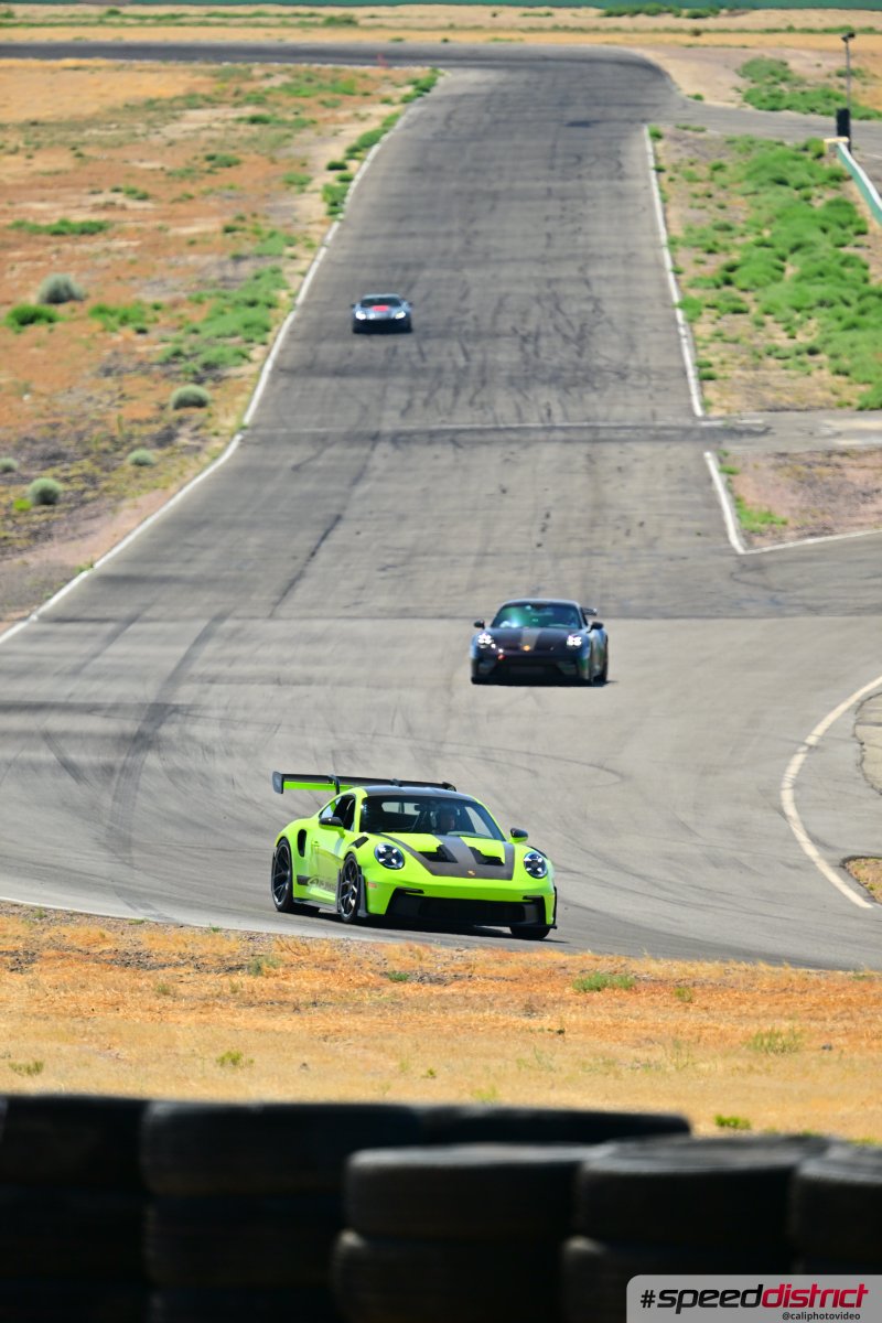 Porsche 911 GT3 RS green