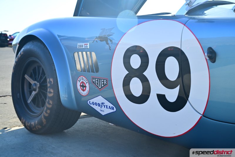 Ford GT40 light blue