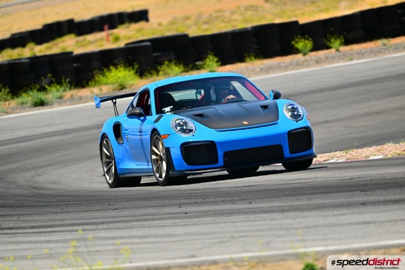 Porsche 911 GT3 RS blue