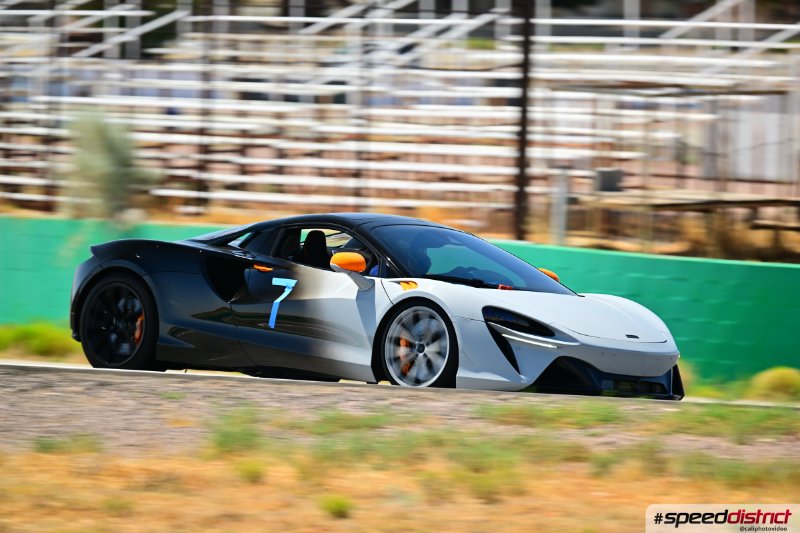 McLaren Artura
