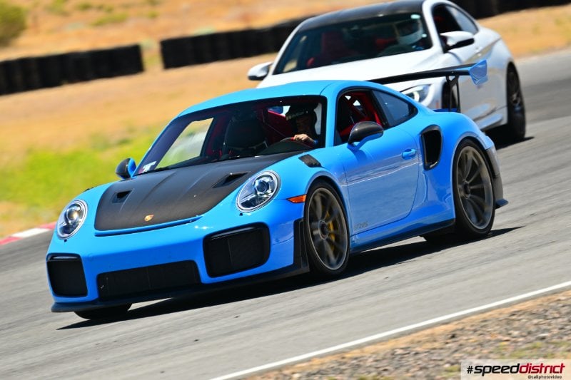 Porsche 911 GT3 RS blue