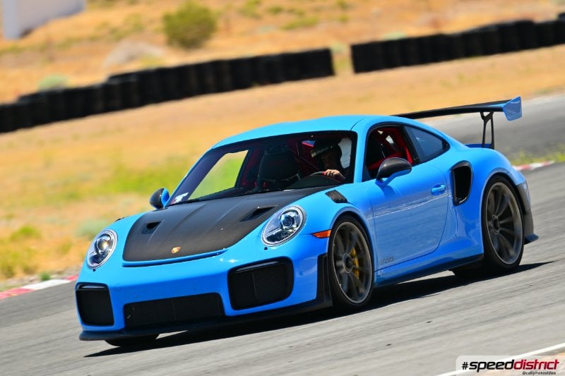 Porsche 911 GT3 RS blue