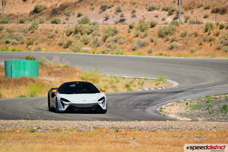 McLaren Artura