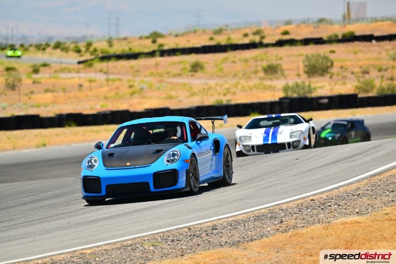 Porsche 911 GT3 RS blue