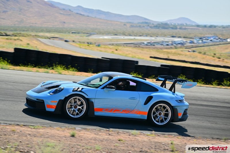 Porsche 911 GT3 RS blue