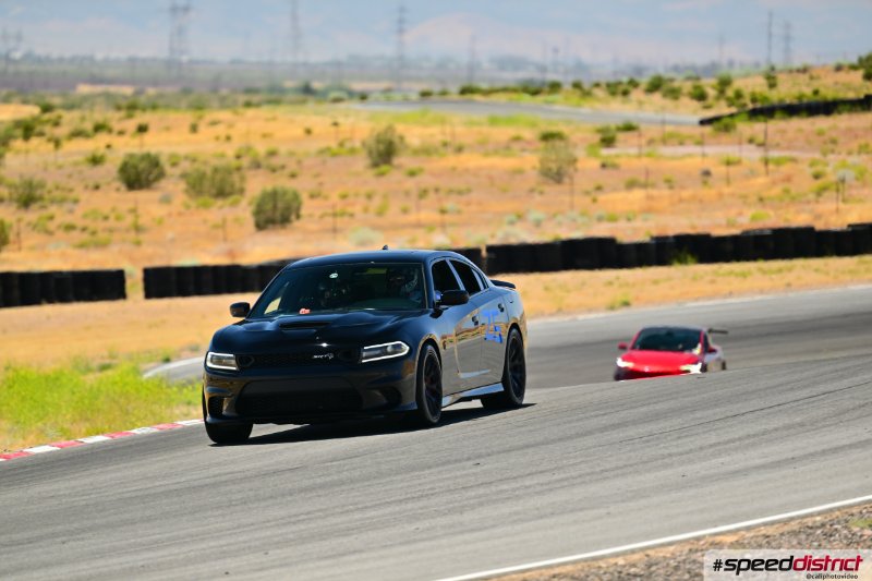 Dodge Charger Hellcat
